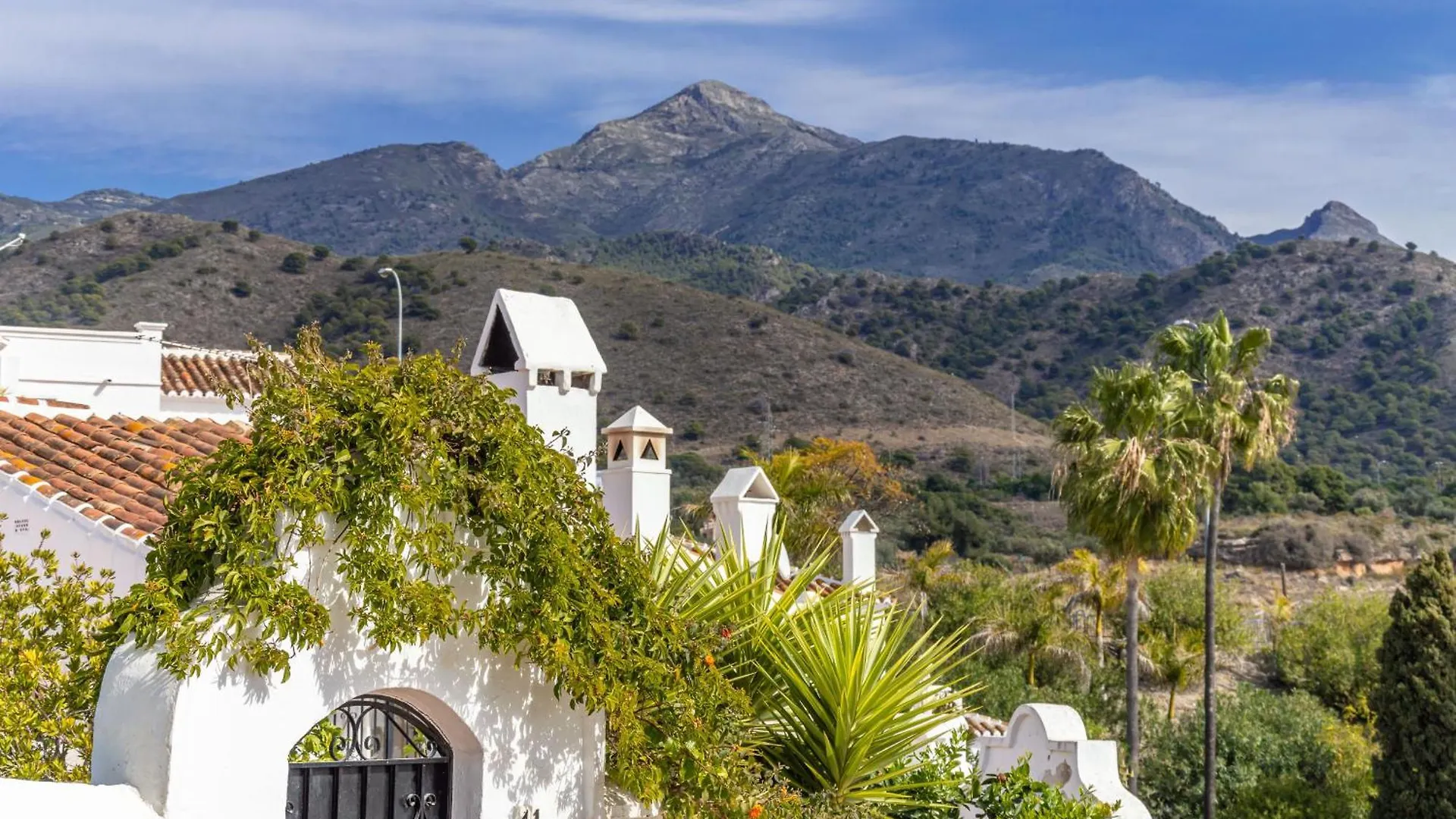 Rabat 7 Oasis Properties Nerja Apartment