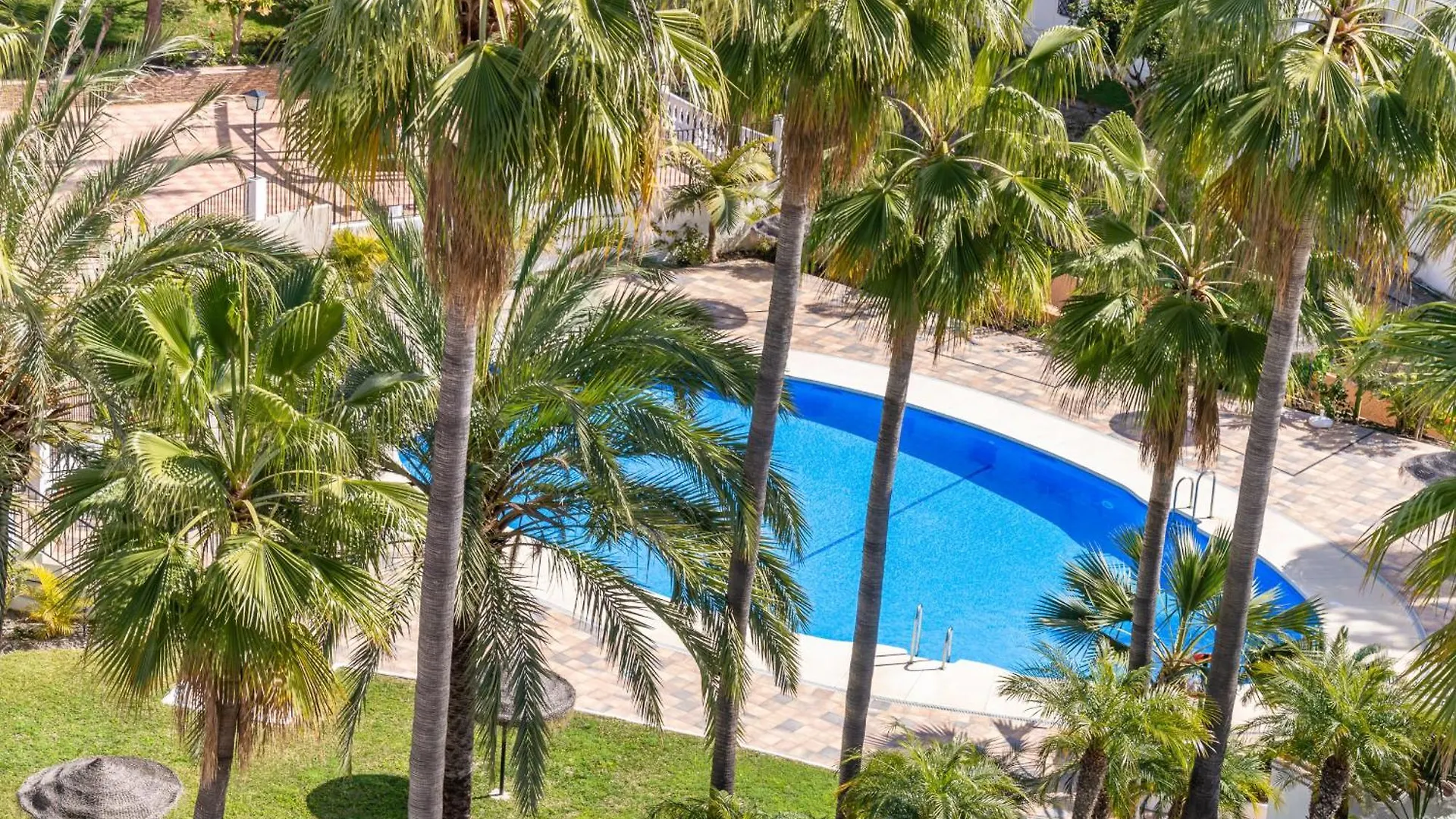 Rabat 7 Oasis Properties Nerja 0*,  Spain